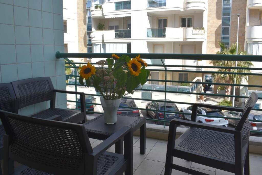 Donna Teresa Accomodation - Holiday House Монополи Екстериор снимка